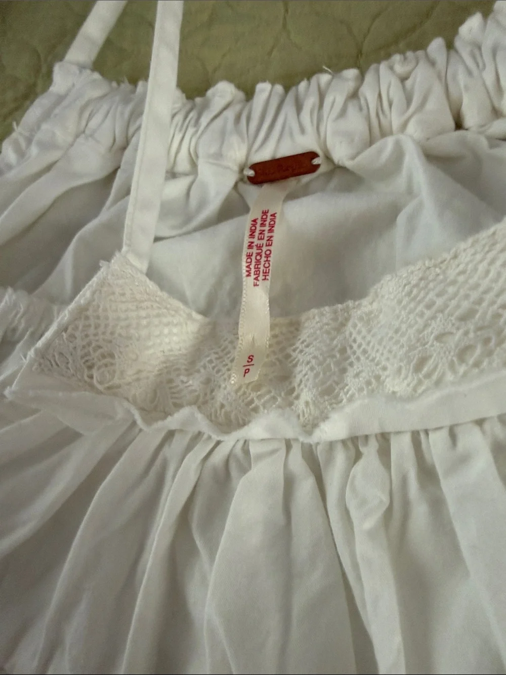 Free People White Crochet-Trim Spaghetti Straps Tank Size Small EUC